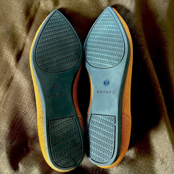 Rothy’s Fawn Pointed Flats - Picture 4 of 4